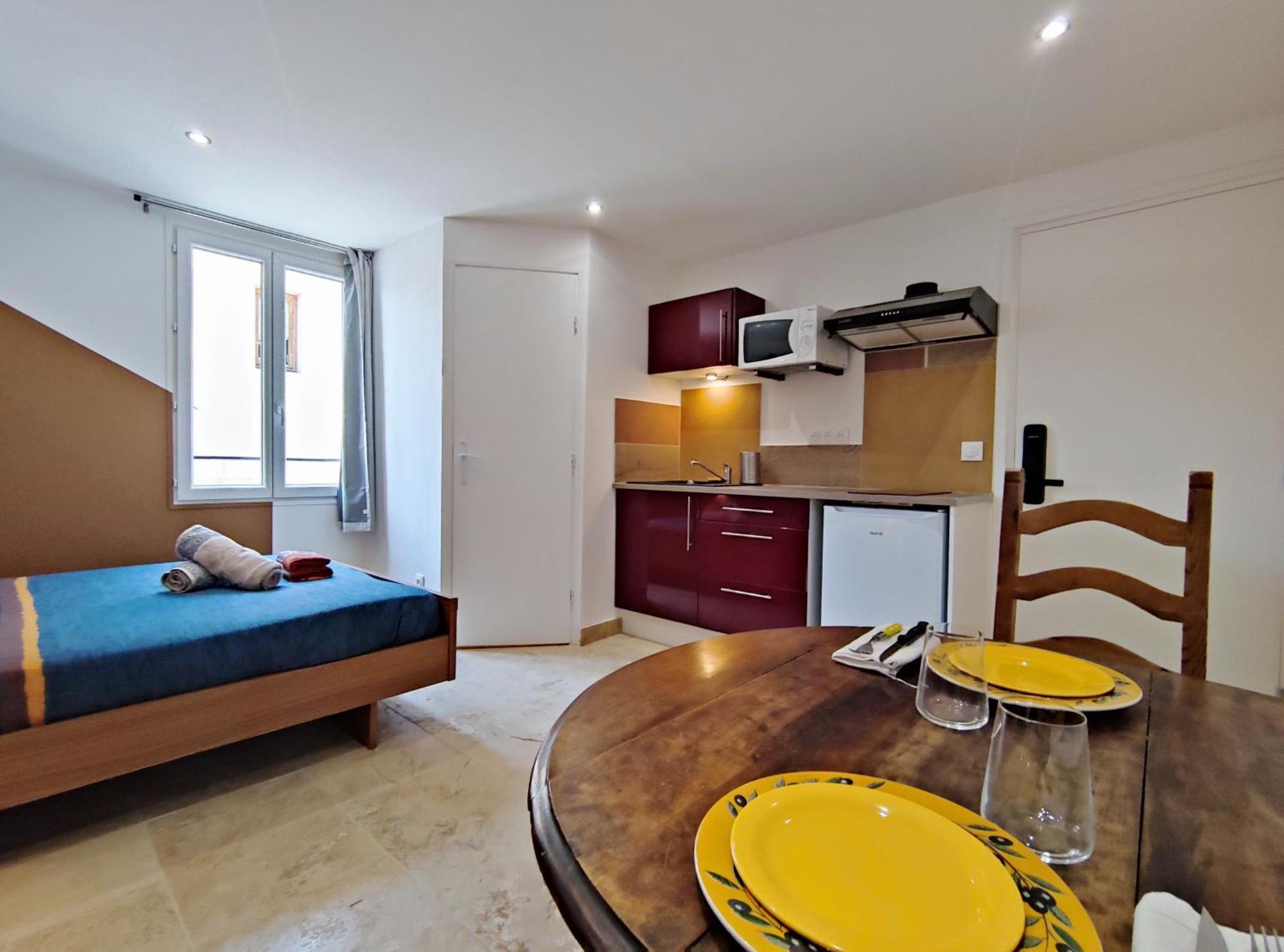 L'etape Arlesienne Apartment